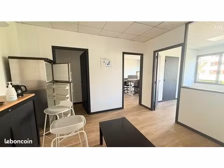bureaux 152 m² ecully