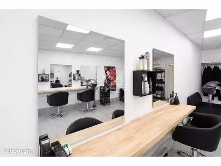 fonds de commerce 64 m² décines-charpieu