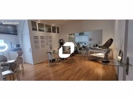 local commercial 222 m²