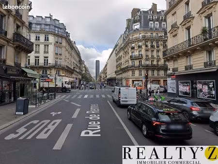 local commercial 269 m²