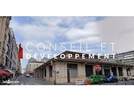 boutique 473 m² paris