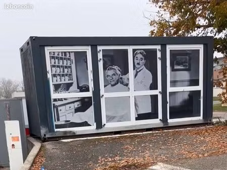 barber shop dans un contenaire