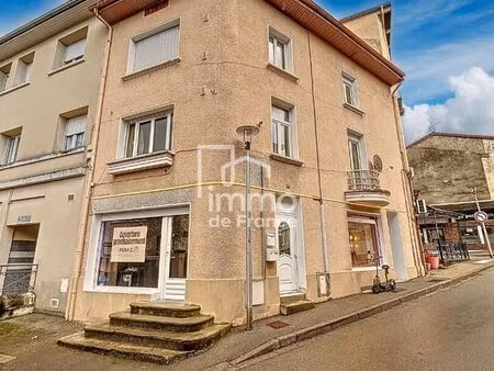 immeuble 3 pièces 103 m²