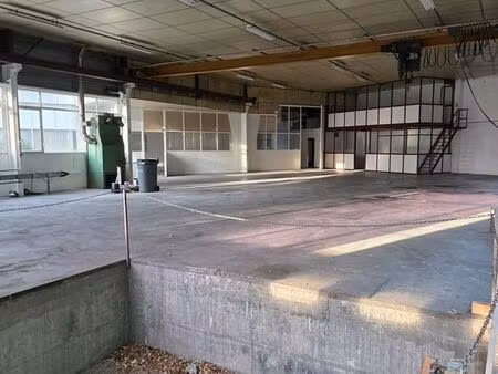 bâtiment professionnel