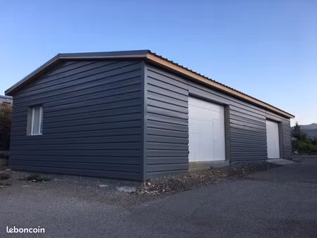 local commercial de 85 m2 - 01200 valserhône