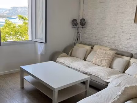 duplex 82 m² – vue exceptionnelle sur la rade – 3 chambres – rénové