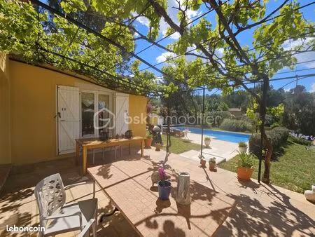 propriété 7 pièces 158 m²