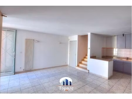 maison de village 3 pièces 63 m²