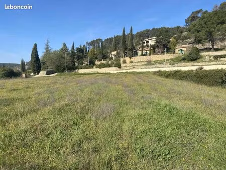 terrain 1 262 m² cotignac