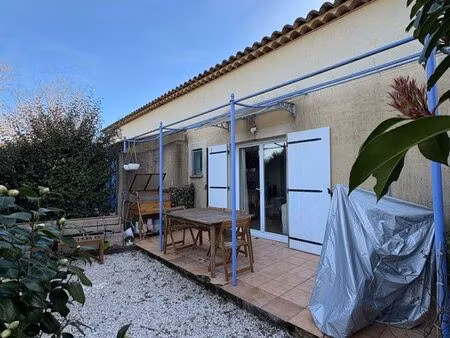 mazet dans résidence fermée