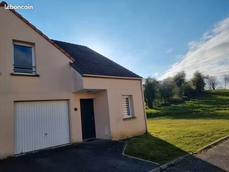 maison individuelle 85m² - 3 chambres - garage - jardin - proche hôpital - résidence sécur