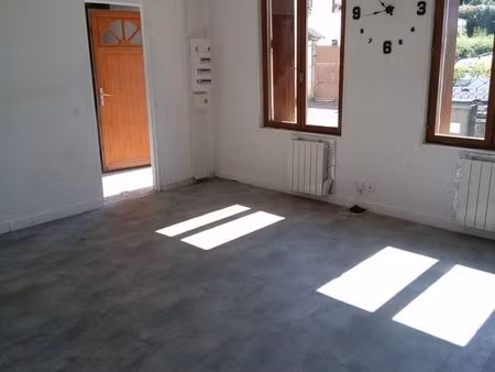 maison de charme 3 chambres  parking villiers saint dnis