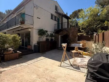 appartement atypique 3 pièces avec jardin