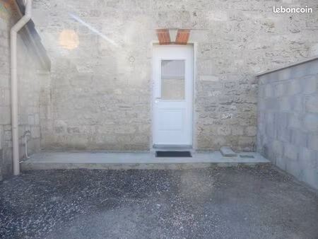 maison 3 pièces 80 m²