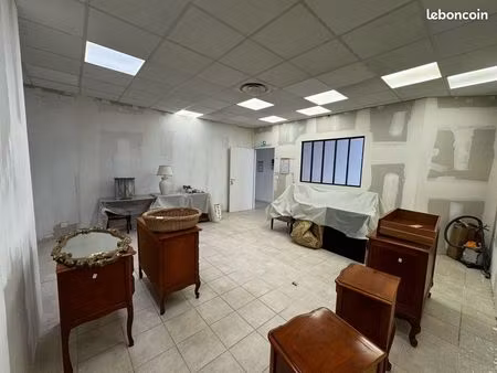 local commercial 33m2