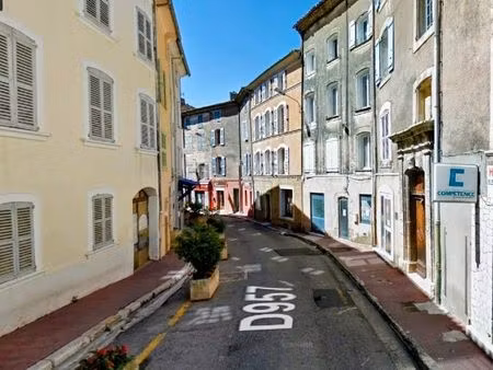 bureau / local / cabinet paramédical