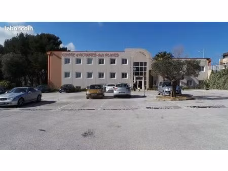 location de bureaux en centre d'affaires