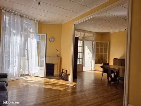 vente appartement . 3 pièces . 106m²