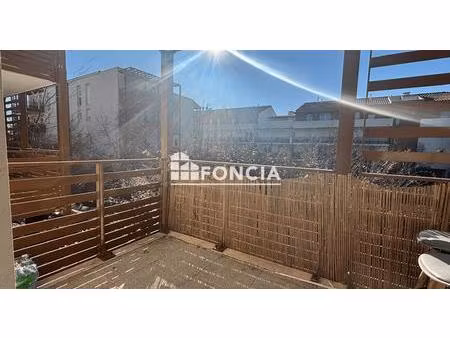 baillargues  f2 avec terrasse et 2 parkings