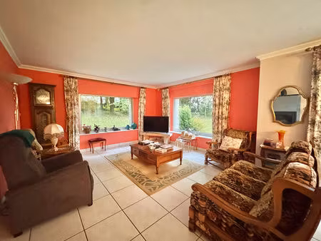 maison 6 pièces 201 m² saint-thuriau