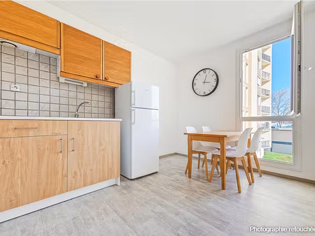 appartement angers 2 pièces 52 m2 avec 2 balcons