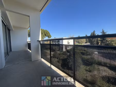 a louer appartement 2 pieces avec parking et cave