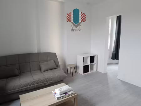 studio meublé gare  eau froide comprise