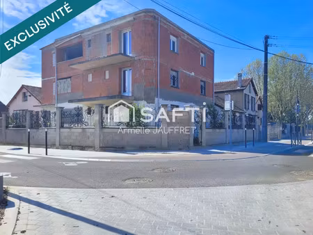 vente maison 9 pièces 190 m² stains (93240)