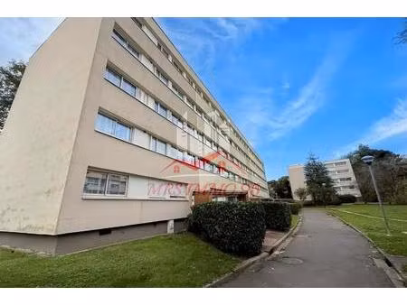 superbe t4 avec loggia à écouen