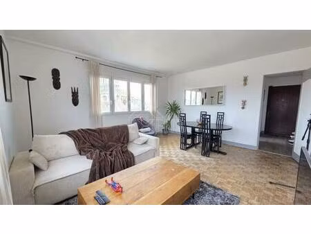 jolie 5 pièce 84m² dans petite copropriété avec ascenseur et cave