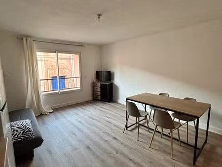 vente t2 42 m² - parking couvert - marseillan ville