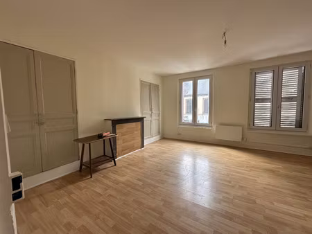 location appartement senonches  31m² 2 pièces 315€ eure-et-loir