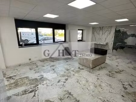 location bureaux 47 m²