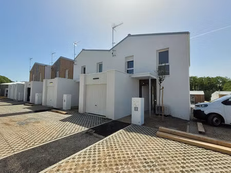 vente maison 4 pièces  98.60m²  périgny