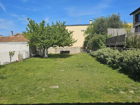 chateauvert chemin de laprat maison des annees 30 entieremen