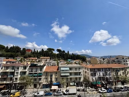 rare- 4 pièces avec terrasse cessole