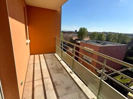 magnifique t2 - garage - balcon - belfort