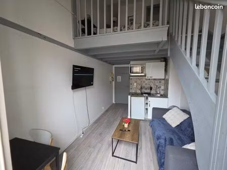 t1 bis duplex/ parking/ près gare