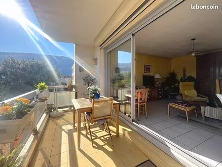 appartement 3 pièces 73 m²