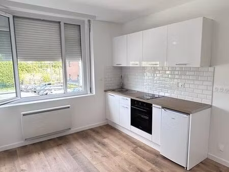 studio 2 pièces 32 m²