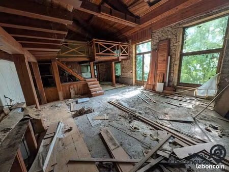 maison 4 pièces 202 m²