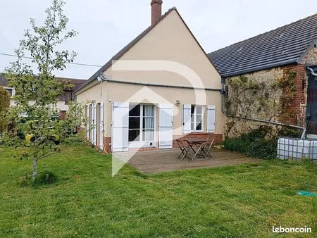 pavillon 4 pièces 60 m²