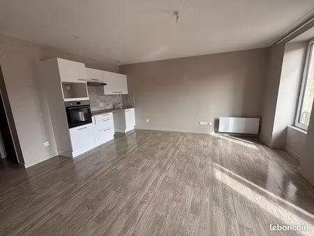 appartement 3 pièces 58 m²