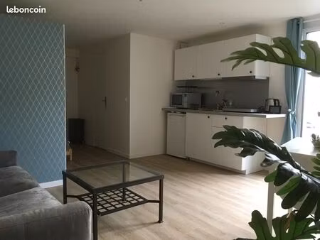 studio meublé 30m2 – 800/mois cc chaville vélizy