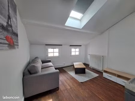 studio 1 pièce 14 m²