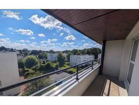 studio saint cyr sur loire