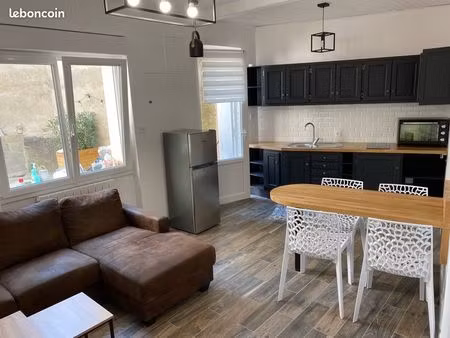 maison de village meublée avec terrasse