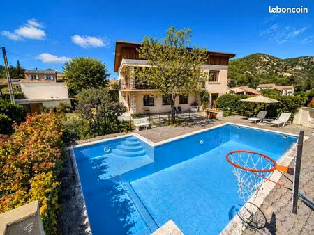 maison lumineuse deux appartements