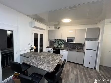 maisonnette t2 -35m2 avec grand garage type camping-car de 35m2