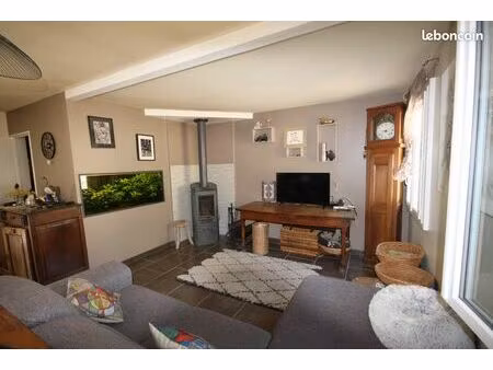 le mousteiret : maison plain pied avec jardin et 2 chambres